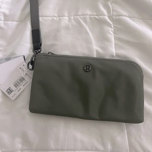 NWT Lululemon Now and Always Wristlet Army Green